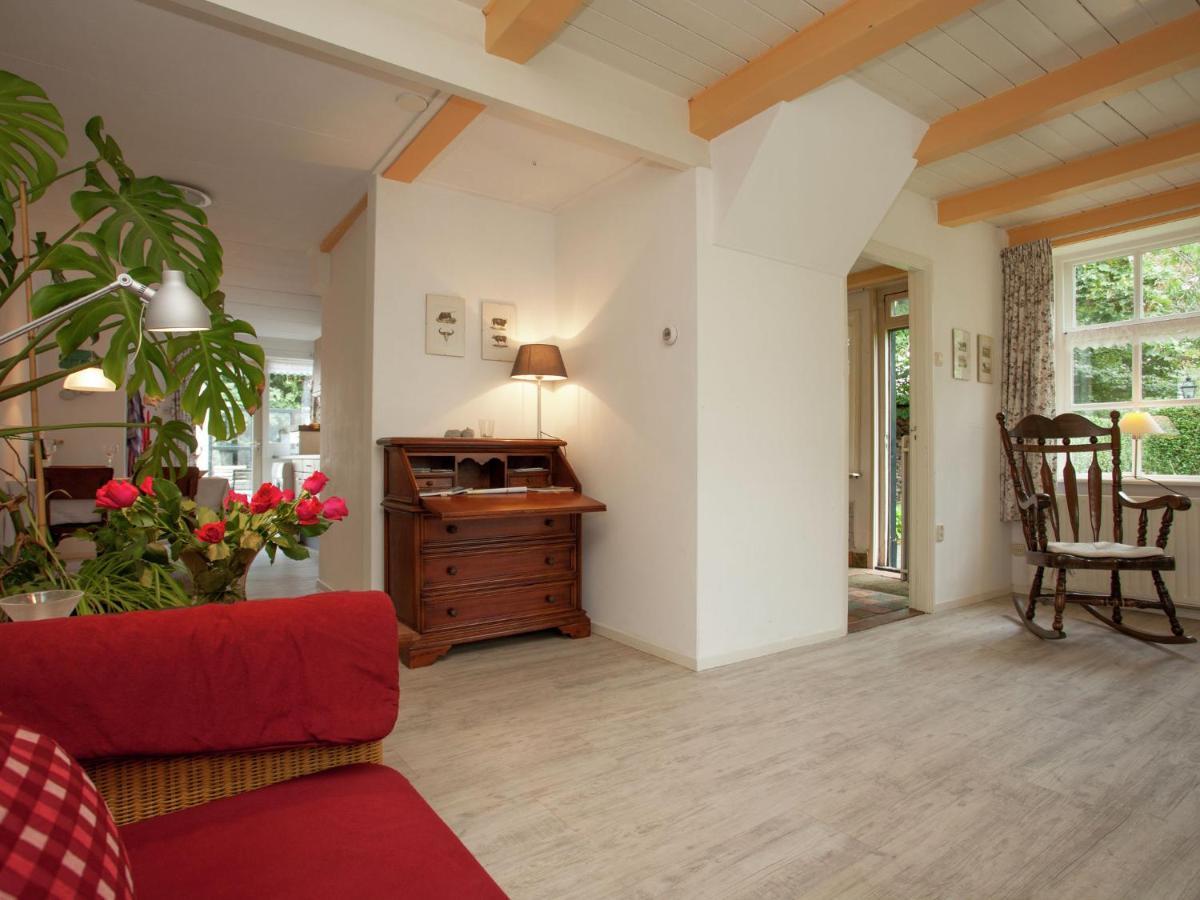 Fairytale Cottage In Nes Friesland With Garden Exteriér fotografie